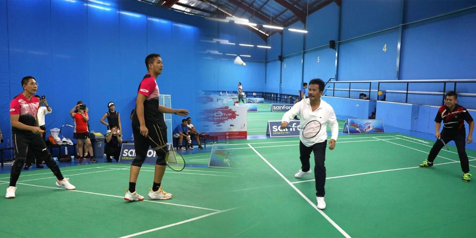 Perkuat Hubungan Bilateral, Kepala BP Batam Bermain Badminton Bersama Menteri Singapura